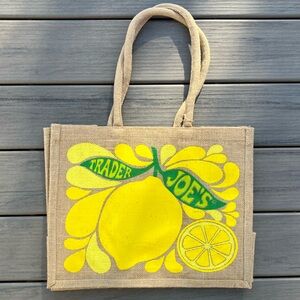 Trader Joe's; NWT; Tan/Green/Yellow; Lemon/Lime; 100% Jute Tote Bag